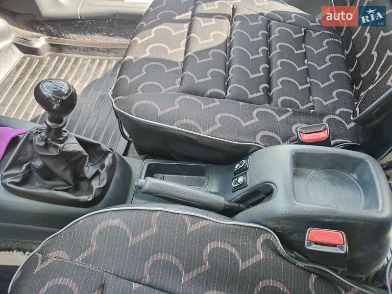 Седан Daewoo Lanos 2006 в Звягеле