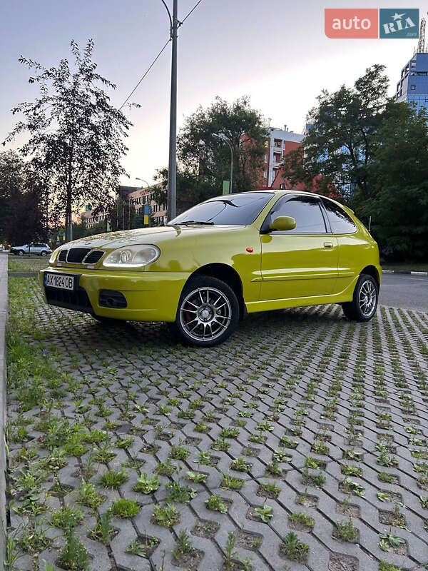 Daewoo Lanos 2001