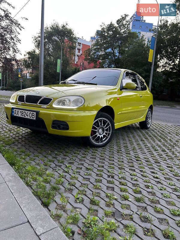 Хэтчбек Daewoo Lanos 2001 в 