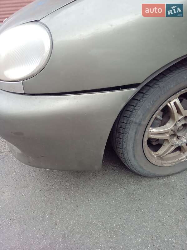 Седан Daewoo Lanos 2004 в Дніпрі