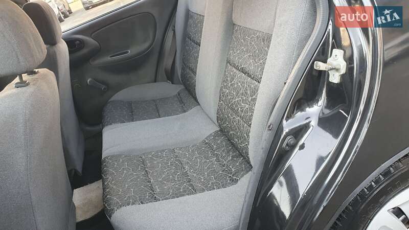 Седан Daewoo Lanos 2008 в Києві