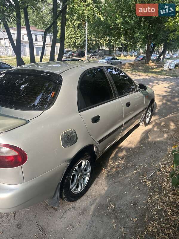 Седан Daewoo Lanos 2007 в Днепре