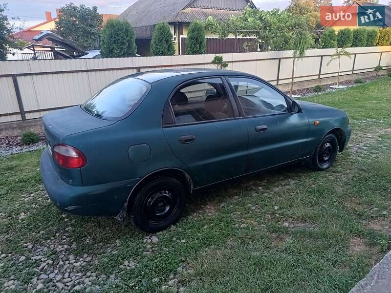Седан Daewoo Lanos 1998 в Ивано-Франковске