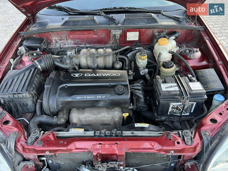 Хетчбек Daewoo Lanos 2002 в Одесі