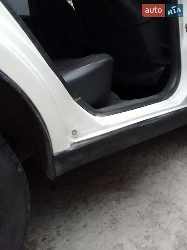 Седан Daewoo Lanos 1998 в Днепре