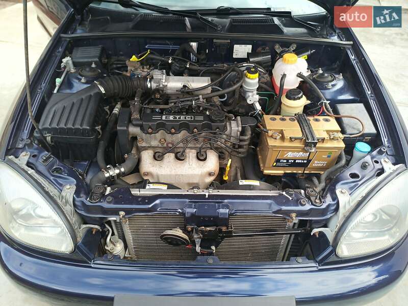 Седан Daewoo Lanos 2003 в Калуші