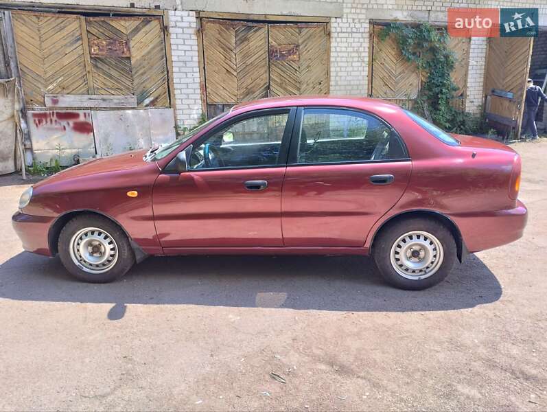 Седан Daewoo Lanos 2006 в Чернігові