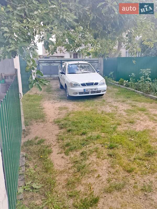 Седан Daewoo Lanos 2005 в Коростышеве