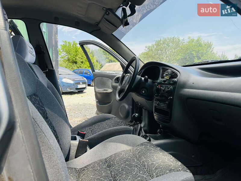 Седан Daewoo Lanos 2008 в Харкові