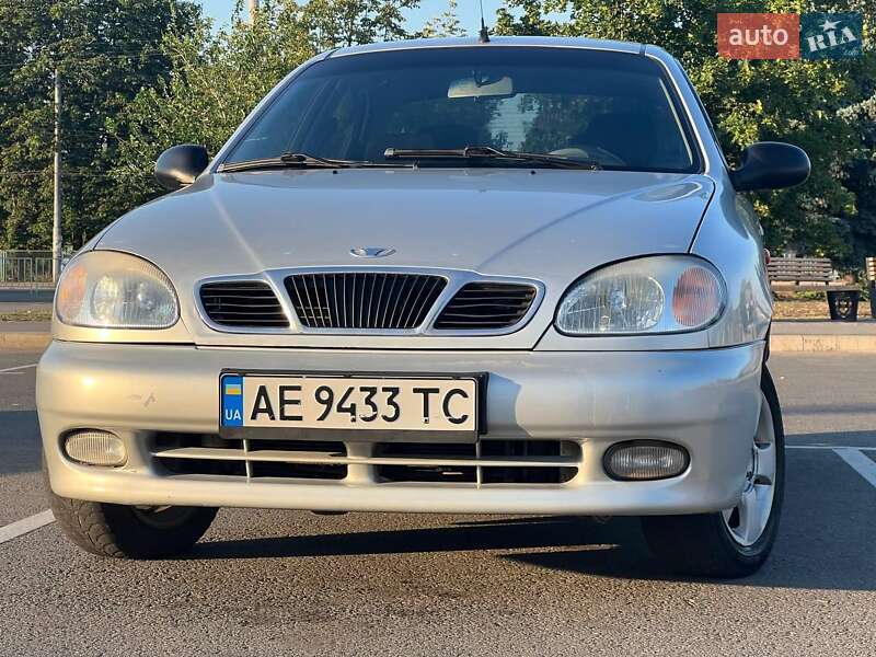Седан Daewoo Lanos 2004 в Кривом Роге