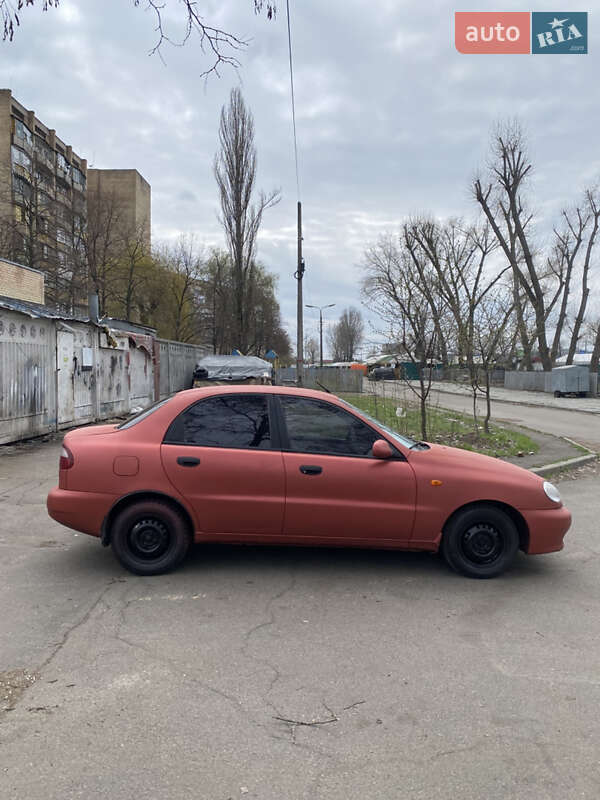 Седан Daewoo Lanos 2008 в Києві