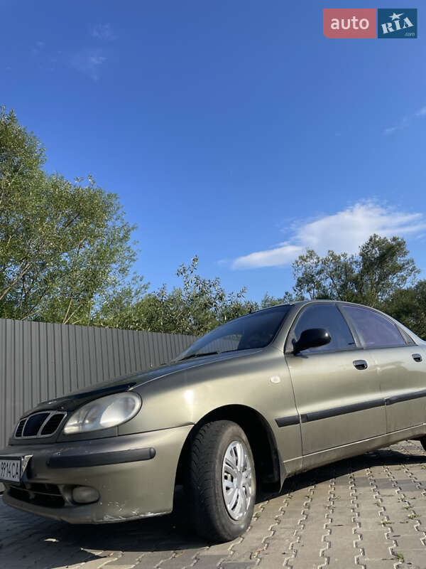 Седан Daewoo Lanos 2004 в Иршаве