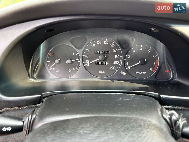 Седан Daewoo Lanos 2003 в Киеве