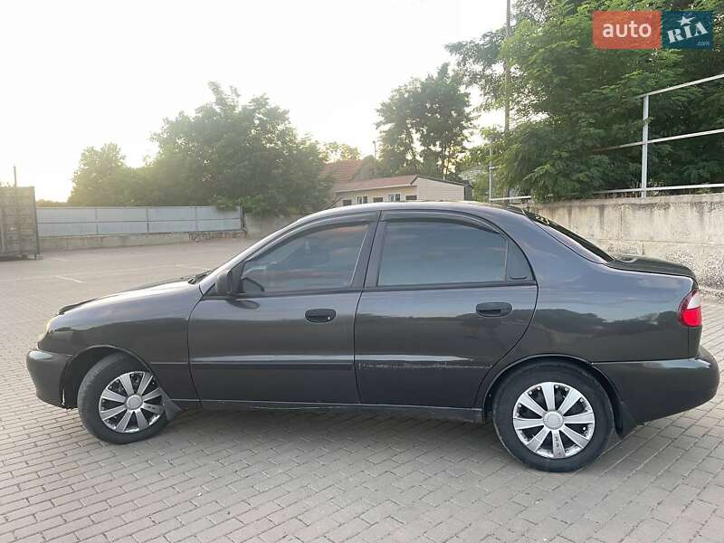 Седан Daewoo Lanos 2006 в Доброславі