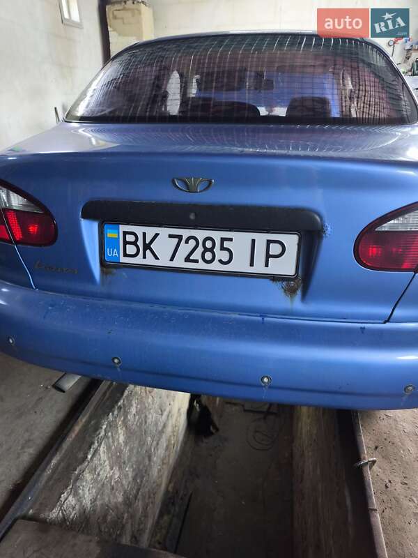 Седан Daewoo Lanos 2006 в Вараші