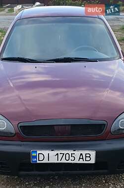 Седан Daewoo Lanos 2005 в Новониколаевке