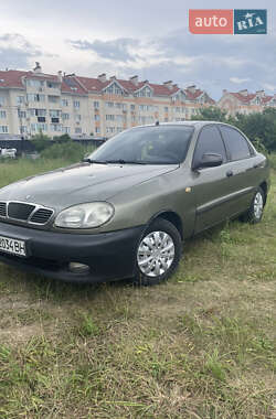 Седан Daewoo Lanos 2003 в Софиевской Борщаговке