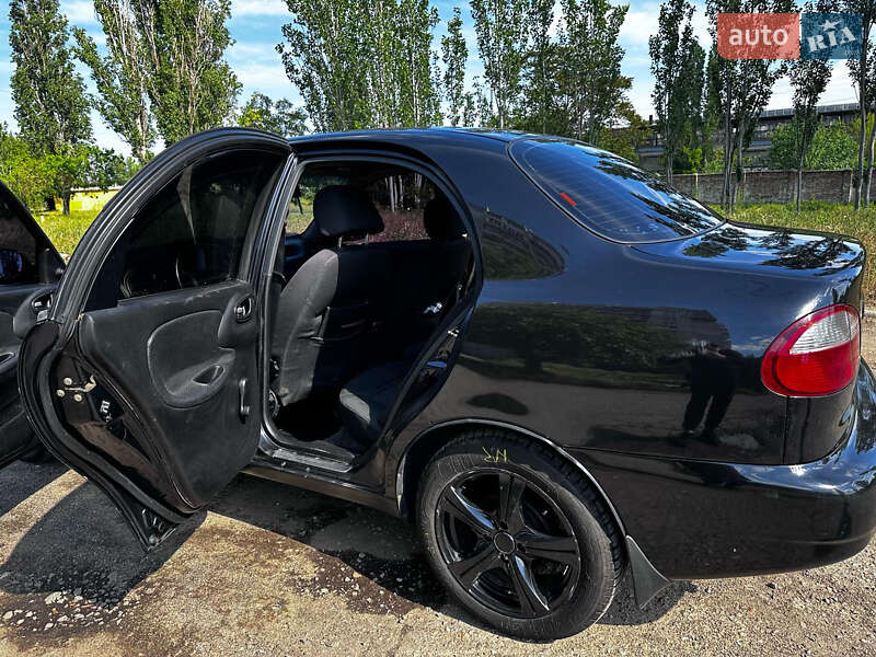 Седан Daewoo Lanos 2006 в Николаеве