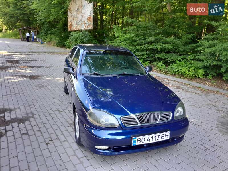 Седан Daewoo Lanos 2003 в Кременце