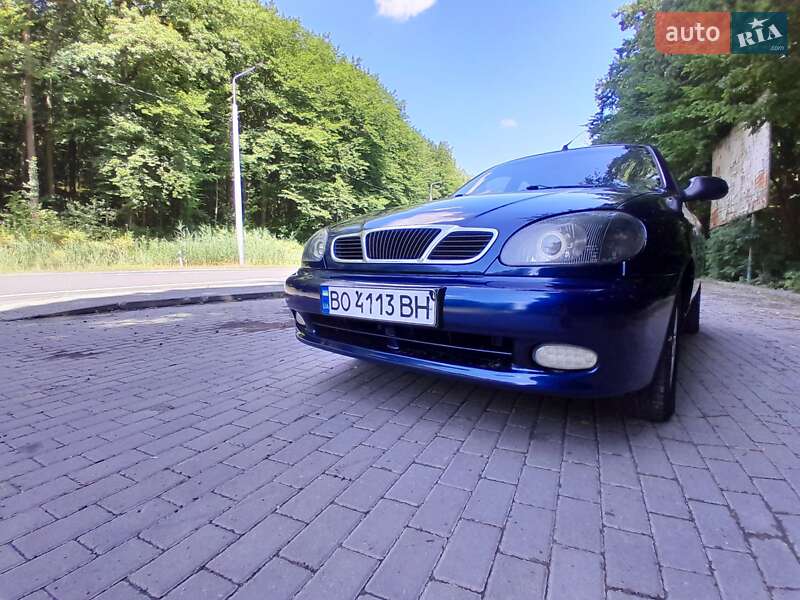 Седан Daewoo Lanos 2003 в Кременце