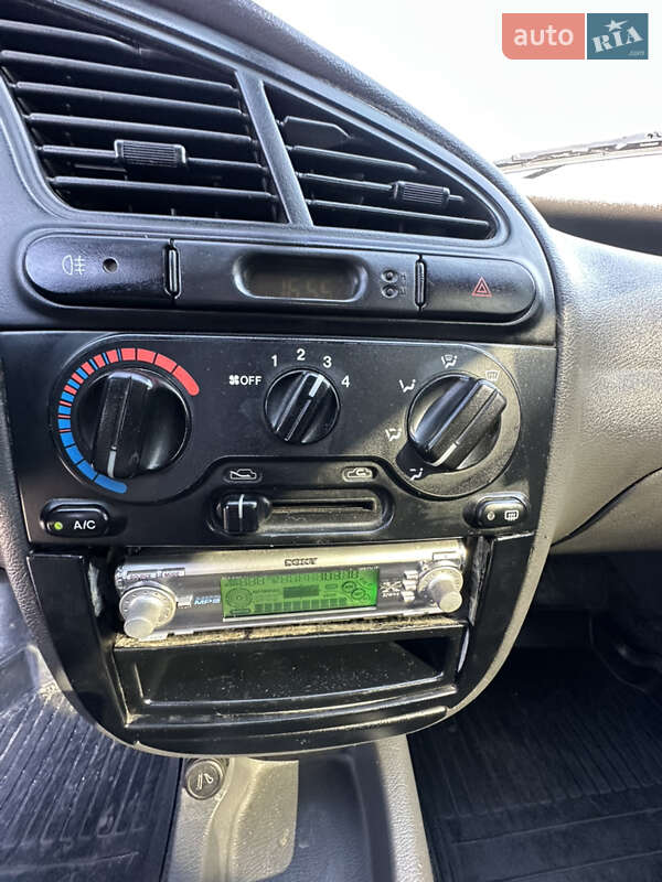 Седан Daewoo Lanos 2006 в Запоріжжі