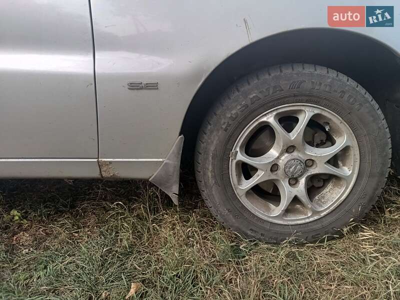 Седан Daewoo Lanos 2003 в Покровском