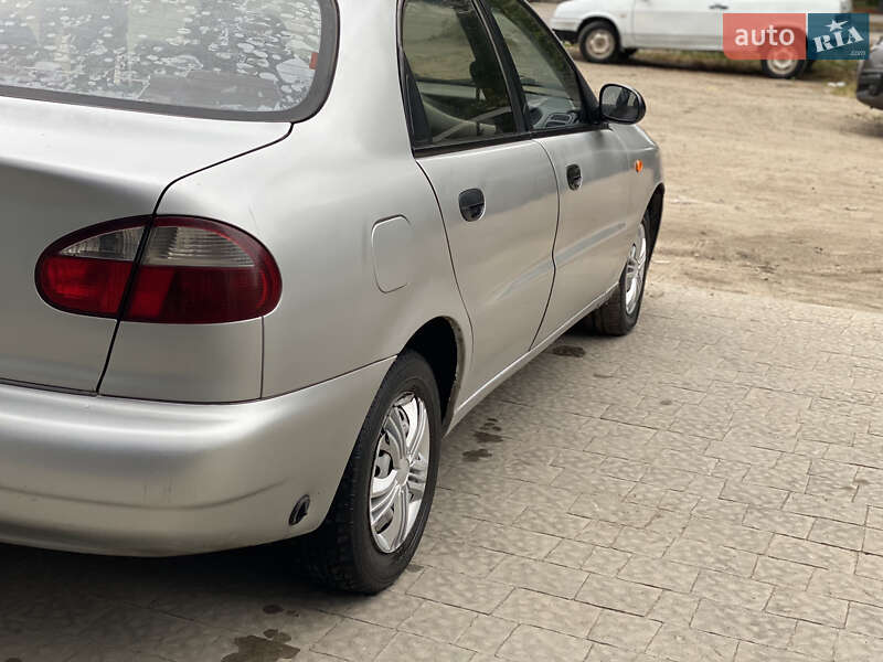 Седан Daewoo Lanos 2006 в Городку