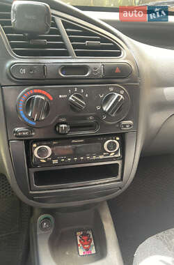 Седан Daewoo Lanos 2008 в 