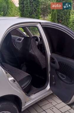 Хэтчбек Daewoo Lanos 2003 в 