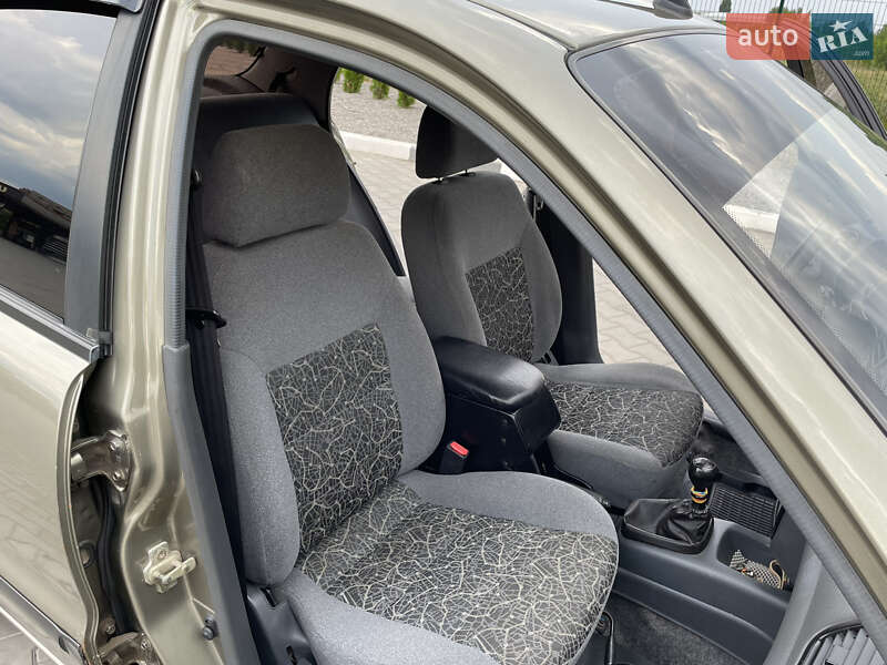 Седан Daewoo Lanos 2006 в Желтых Водах