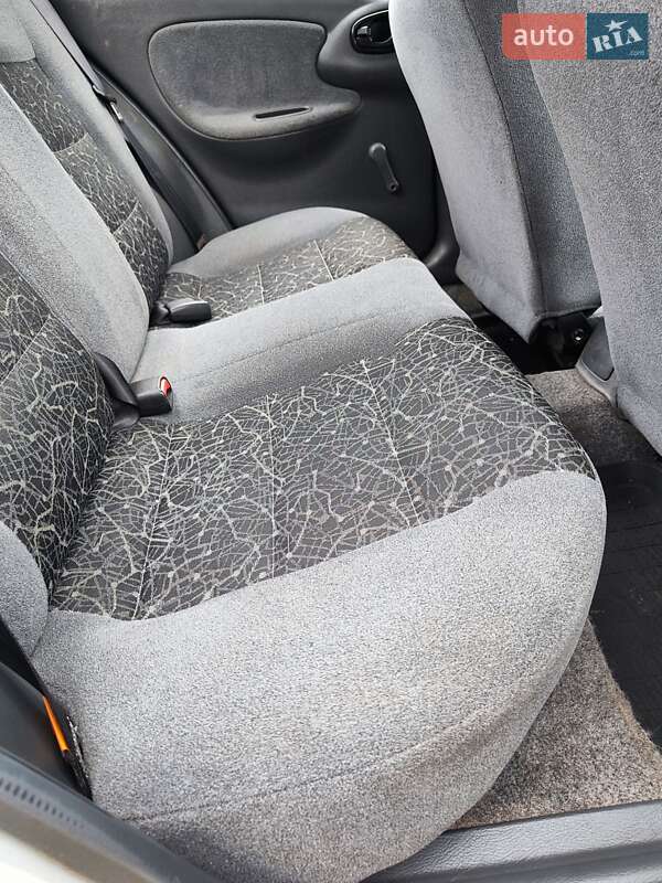 Седан Daewoo Lanos 2008 в Прилуках