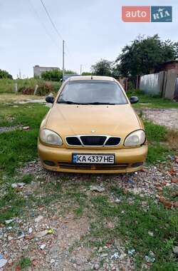 Седан Daewoo Lanos 2002 в Немішаєве