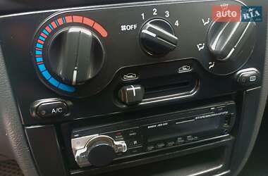 Седан Daewoo Lanos 2013 в 