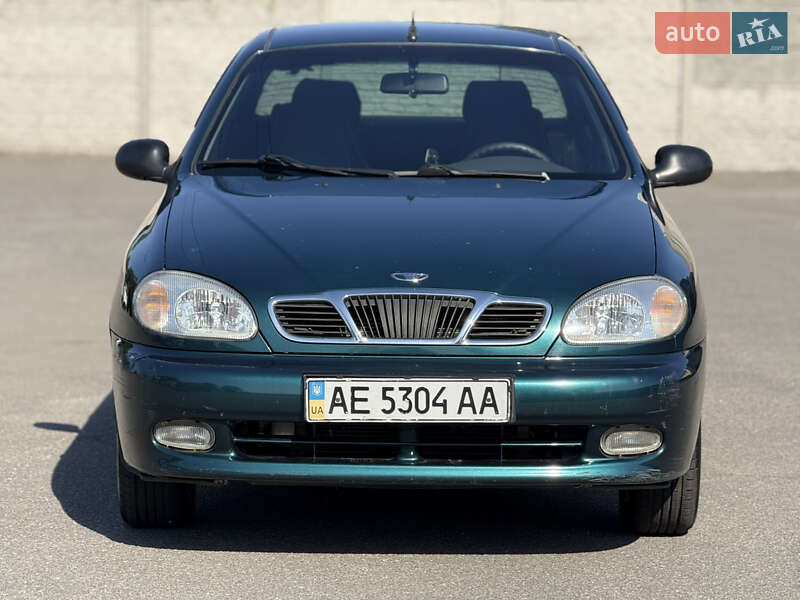 Седан Daewoo Lanos 2004 в Днепре