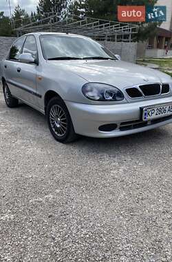 Седан Daewoo Lanos 1998 в 