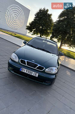 Седан Daewoo Lanos 2004 в 