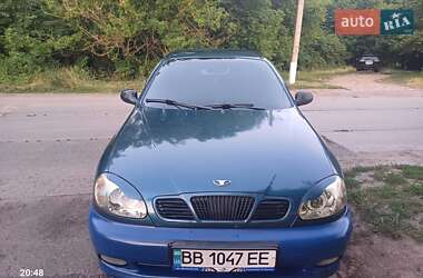 Седан Daewoo Lanos 2001 в 
