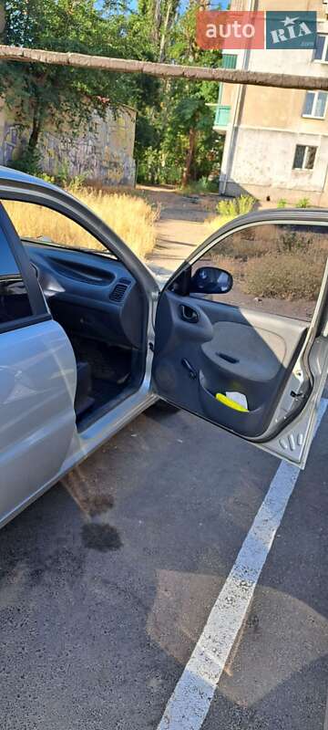 Седан Daewoo Lanos 2007 в Миколаєві