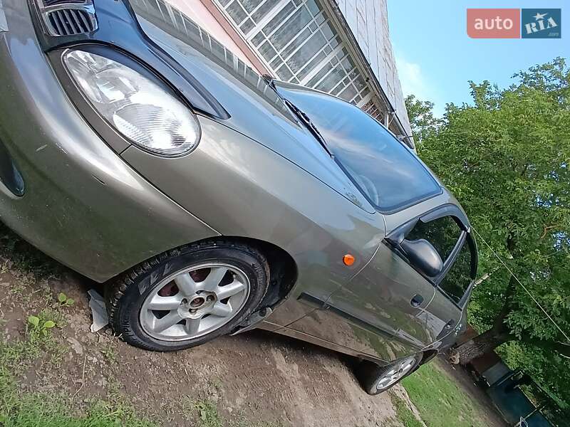 Седан Daewoo Lanos 2007 в Новой Ушице