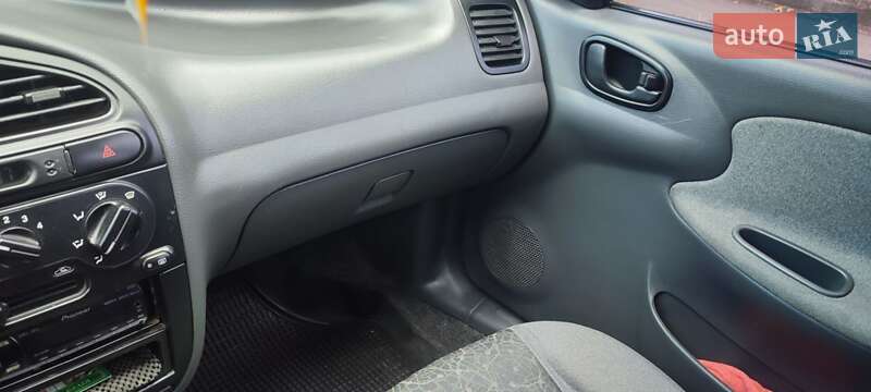 Седан Daewoo Lanos 2008 в Умани