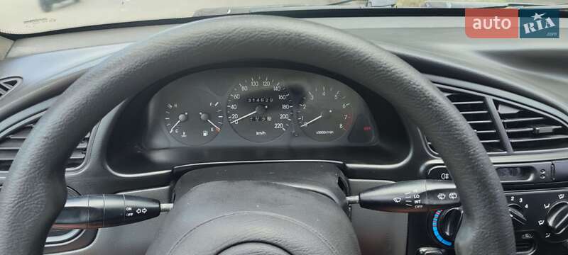 Седан Daewoo Lanos 2008 в Умани