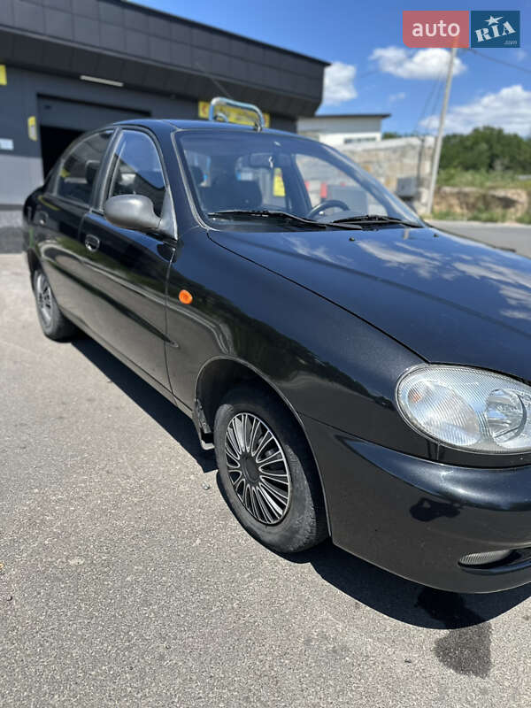 Седан Daewoo Lanos 2008 в Дніпрі