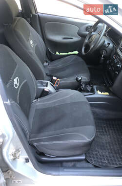 Седан Daewoo Lanos 2005 в 