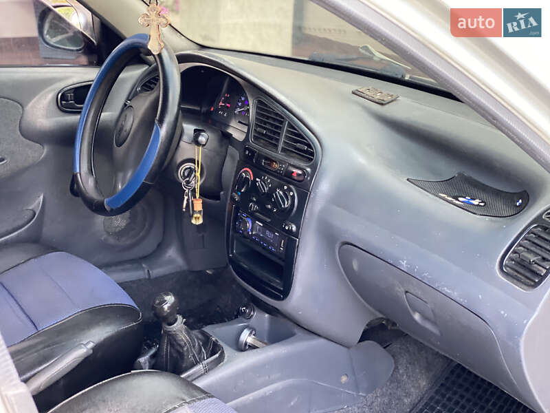 Седан Daewoo Lanos 2008 в Дунаевцах
