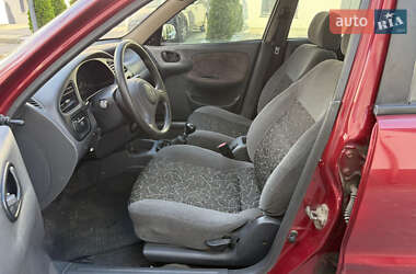 Седан Daewoo Lanos 2004 в 