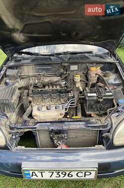Седан Daewoo Lanos 2004 в Ивано-Франковске