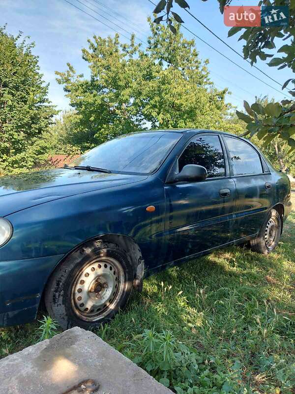 Седан Daewoo Lanos 2002 в Днепре