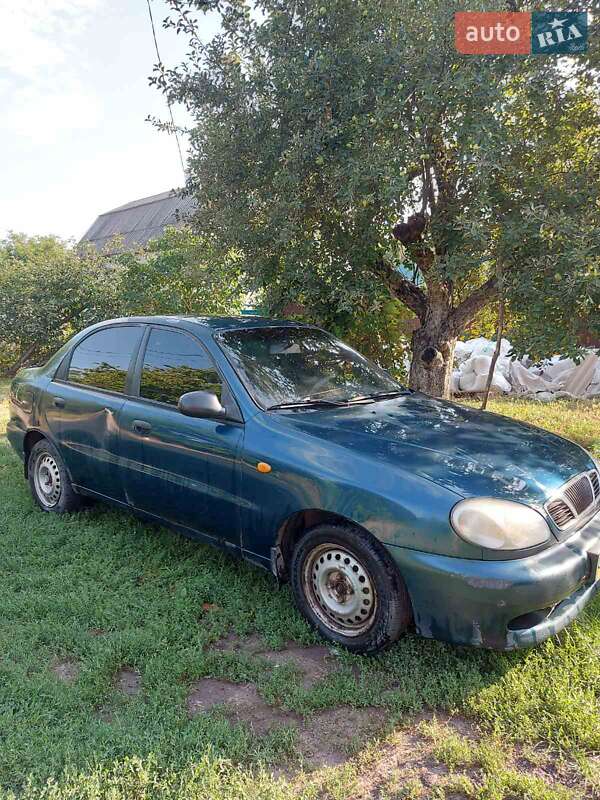 Седан Daewoo Lanos 2002 в Днепре