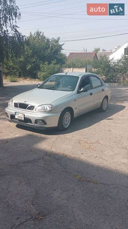Седан Daewoo Lanos 2003 в Запоріжжі