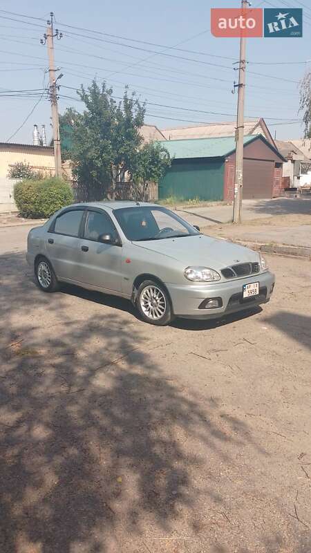 Седан Daewoo Lanos 2003 в Запоріжжі